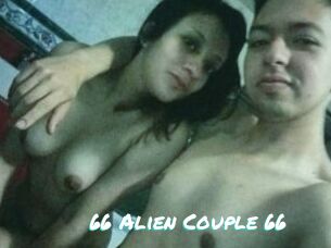 66_Alien_Couple_66