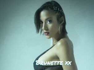 Brunette_xx