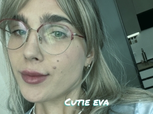 Cutie_eva