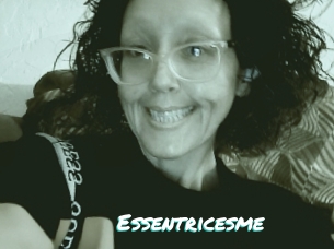 Essentricesme