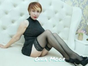 Gina_Moor