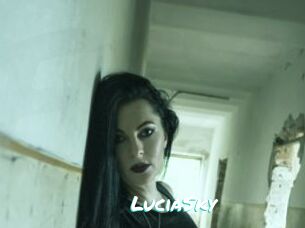 Lucia_Sky