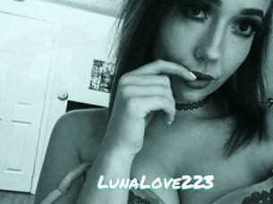 LunaLove223