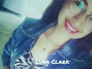 Luna_Clark