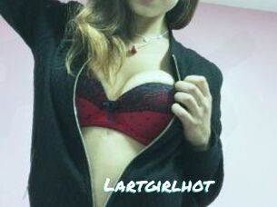 Lartgirlhot