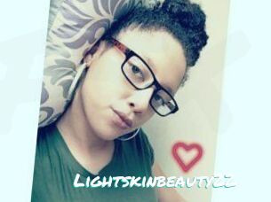 Lightskinbeauty22