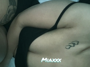 Miaxxx