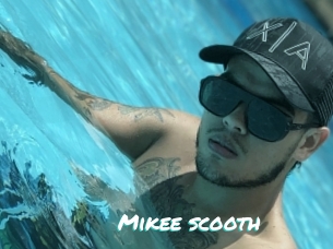 Mikee_scooth