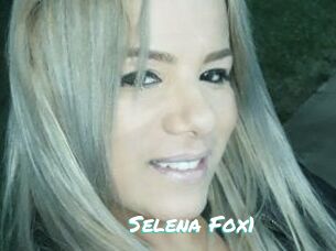 Selena_Fox1