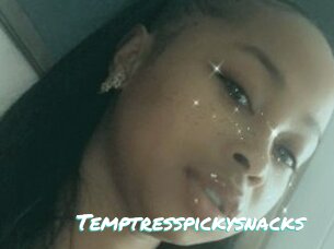 Temptresspickysnacks